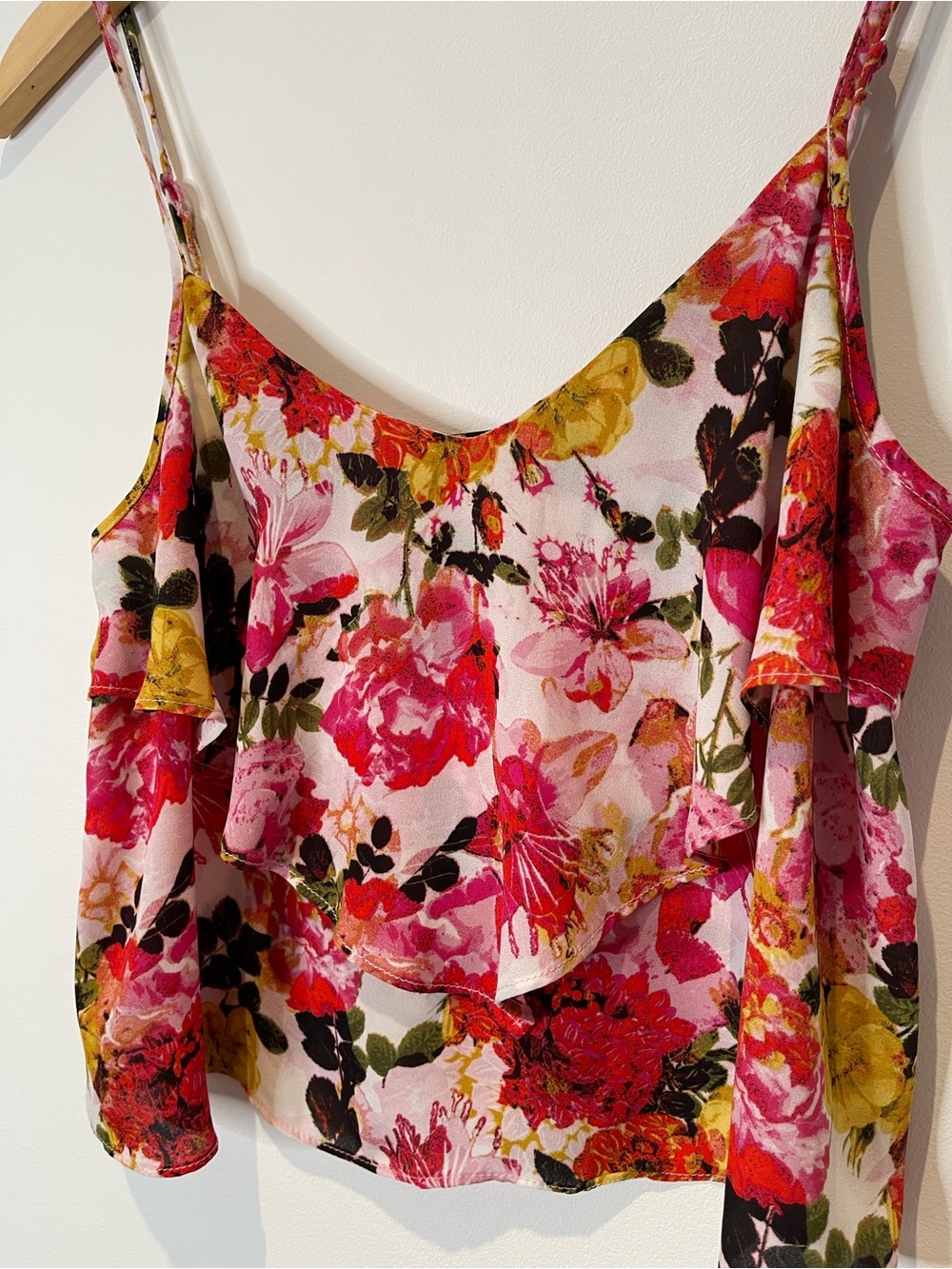 Vintage Dynamite Floral Flowy Ruffle Spaghetti Strap Cami Top Tropical Pink - Picture 4 of 6